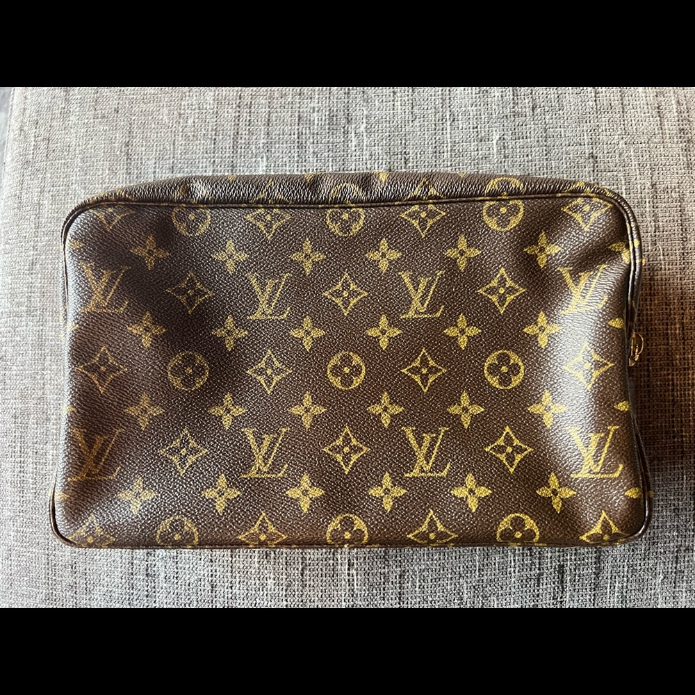 Louis Vuitton crossbody